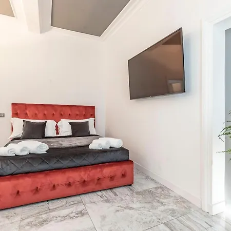 Trevi Luxury Jacuzzi Apartmán *